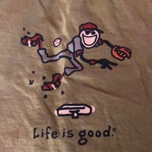 Men’s medium Life is Good t shirt